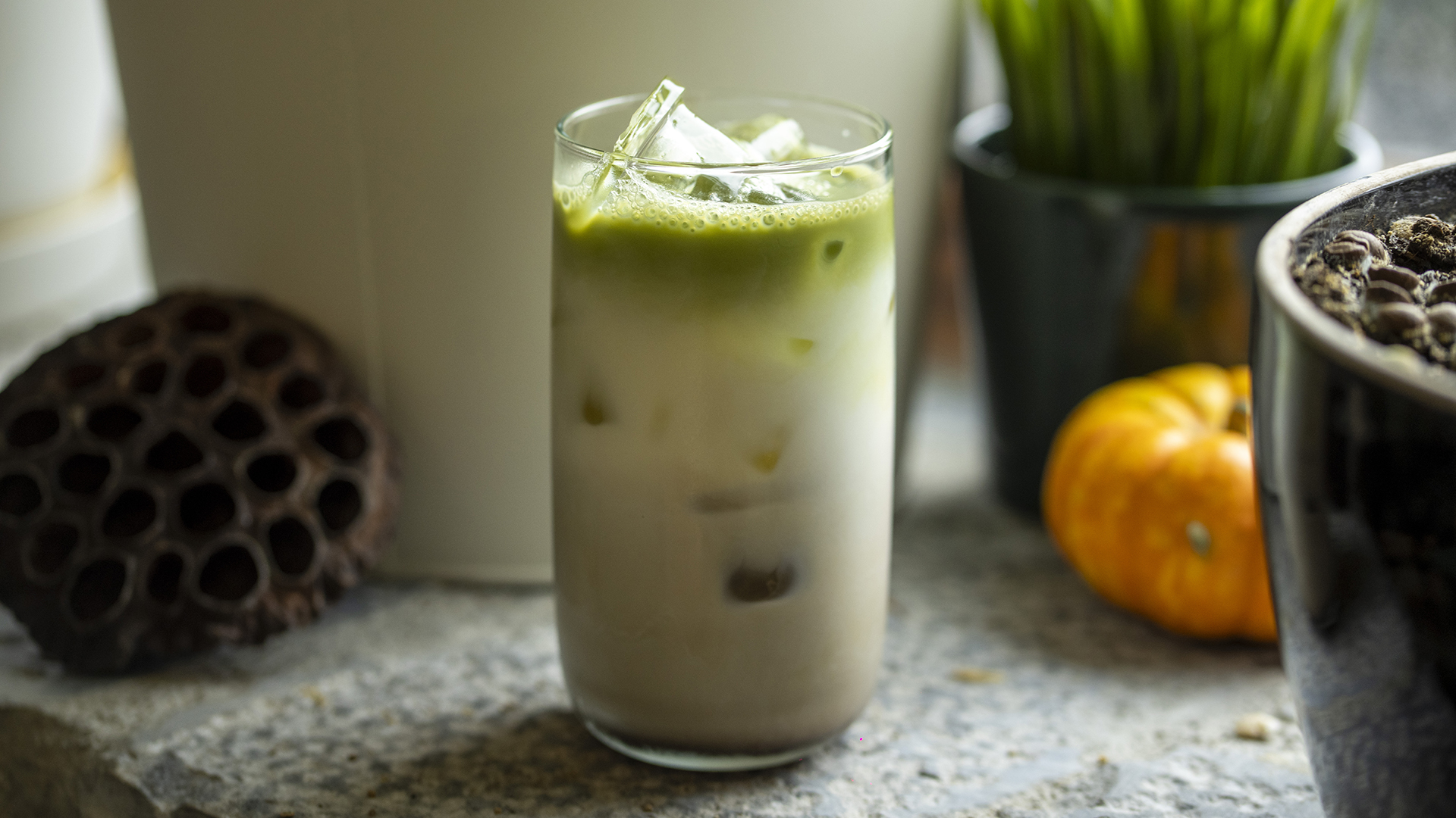 Iced matcha tea