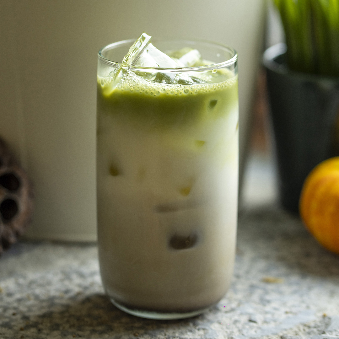 Ice Matcha Chai Tea Latte